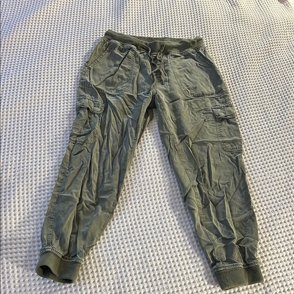 American Eagle Outfitters Pants - Olive Green Cargo Joggers